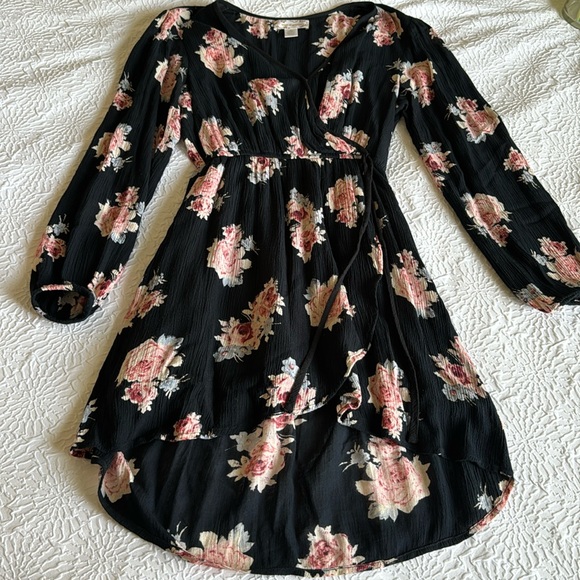 Band of Gypsies Floral Mini Dress - Picture 1 of 6